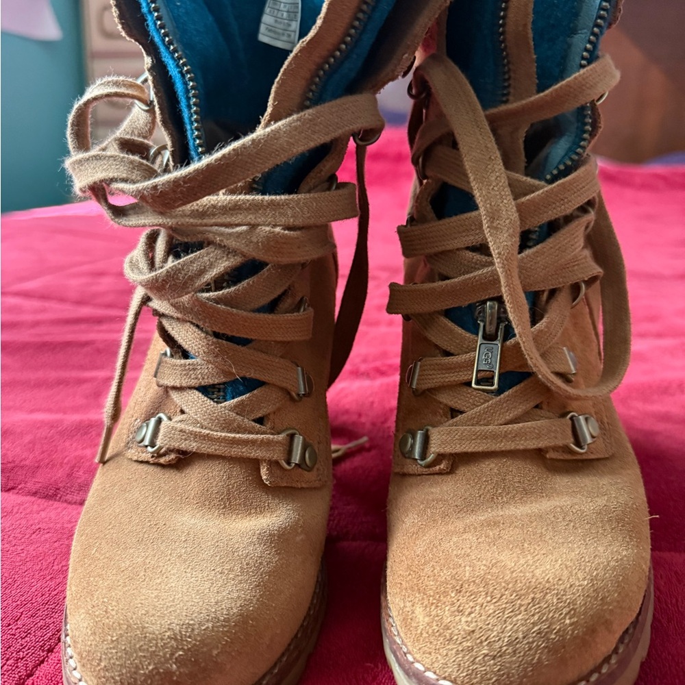 UGG Brown Lace-Up Women's Boots